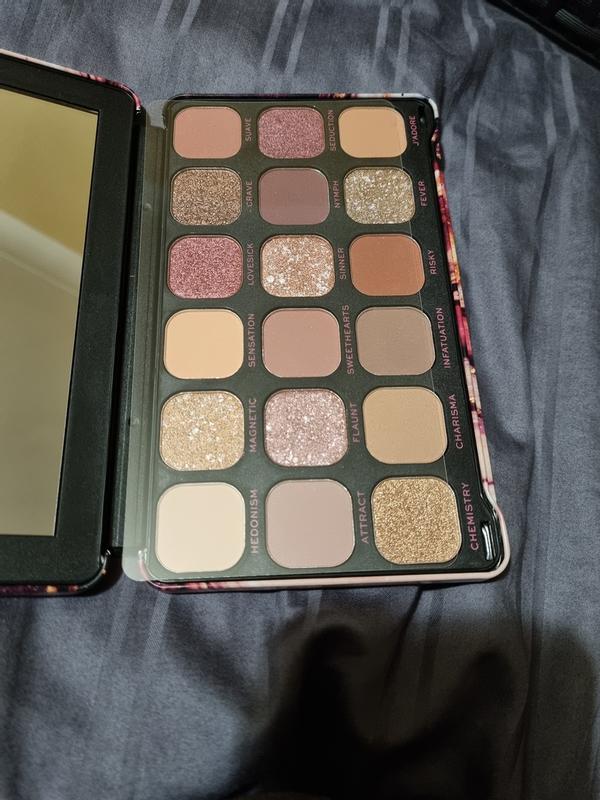 Buy Makeup Revolution Forever Flawless Allure Eyeshadow Palette · Canada