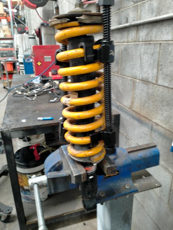 Coil spring on sale compressor price