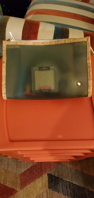 Review Thumbnail Image 0 368930181