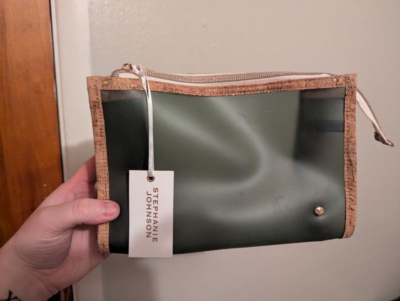 Review Thumbnail Image 0 379698940