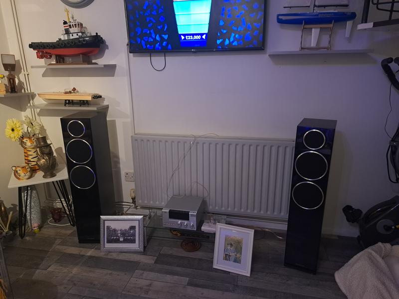 Wharfedale diamond best sale 230 specs