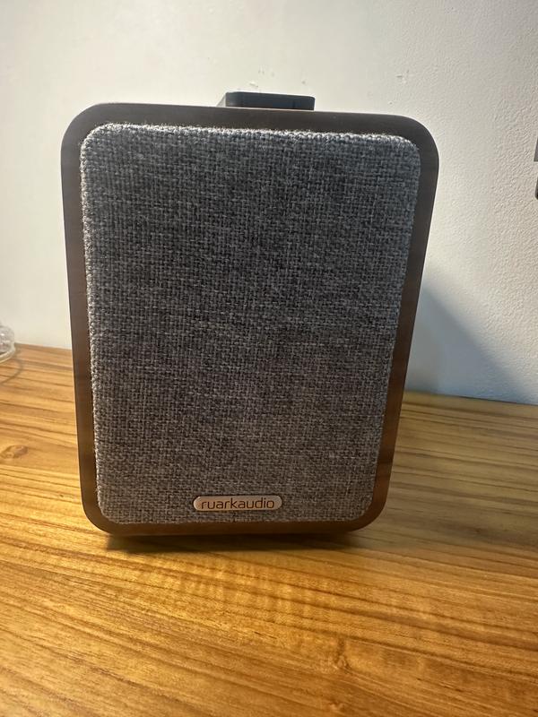 Ruark MR1 Bluetooth Speaker System Ruark MR1 Bluetooth Speaker System