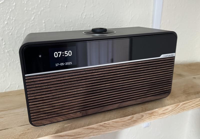 Ruark R2 Smart Music System | Digital Radio