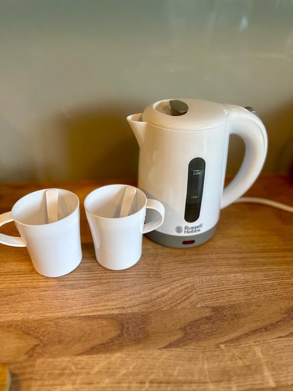 Travel Kettle in White 23840 Russell Hobbs