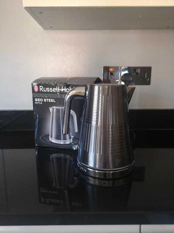 Metal Textures Geo Steel Kettle Russell Hobbs UK