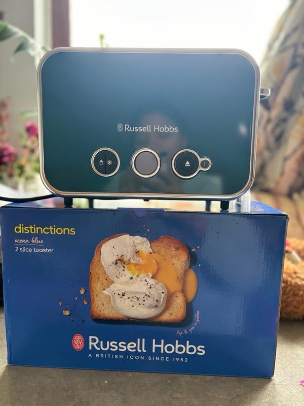 Distinctions Blue Slice Toaster 26431 Russell Hobbs