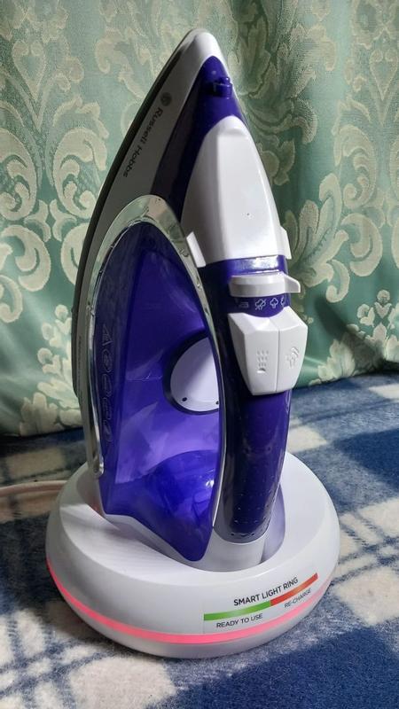  Black+Decker ICL500 Light 'N Go Cordless Iron, Purple, Large  Water Tank : Home & Kitchen