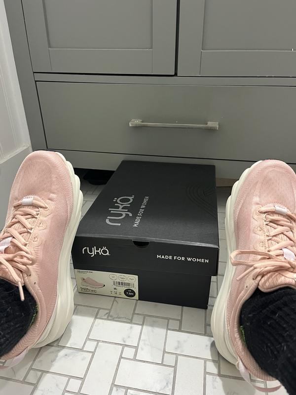 Review Thumbnail Image 1 380573611