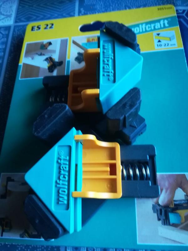 Ouvrir la fenêtre modale de l'avis 1 sur 2