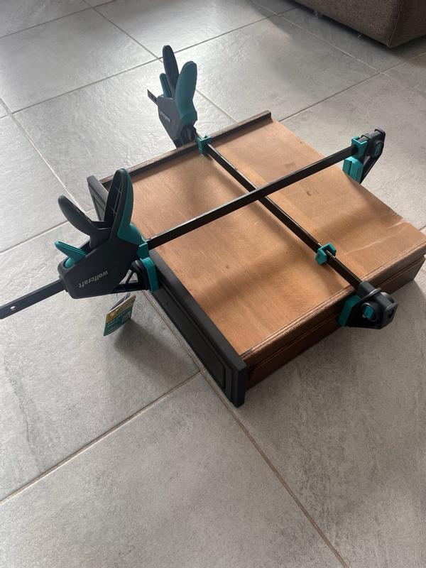 Ouvrir la fenêtre modale de l'avis 3 sur 3