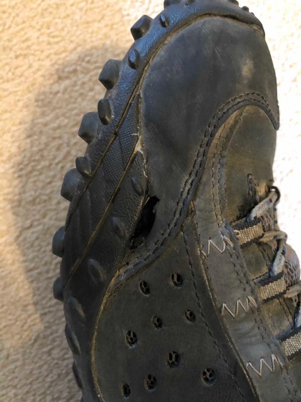 merrell men's intercept low rise hiking shoes