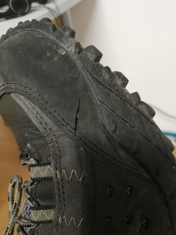 merrell intercept waterproof