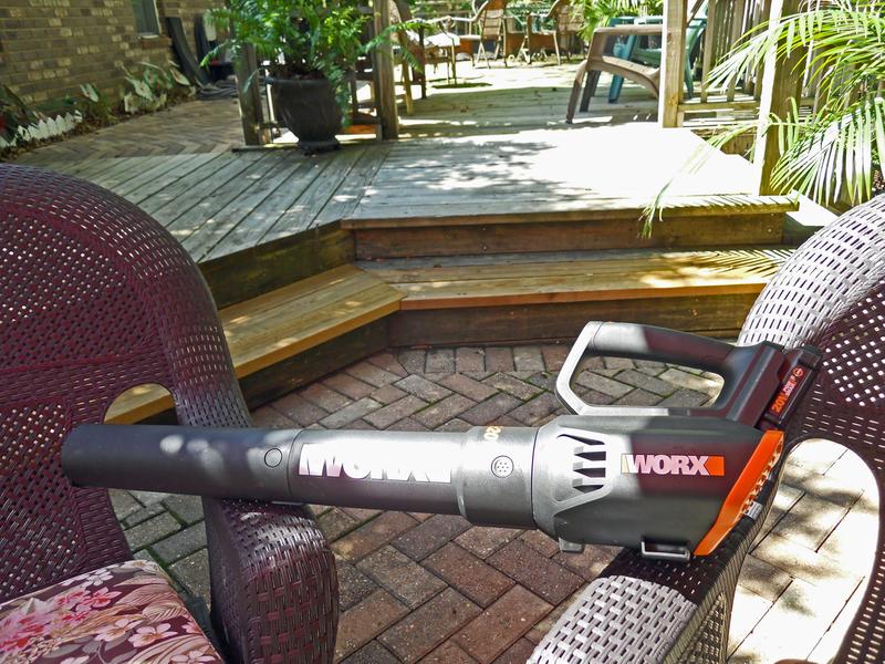 Worx Cordless Leaf Blower for Patio and Deck