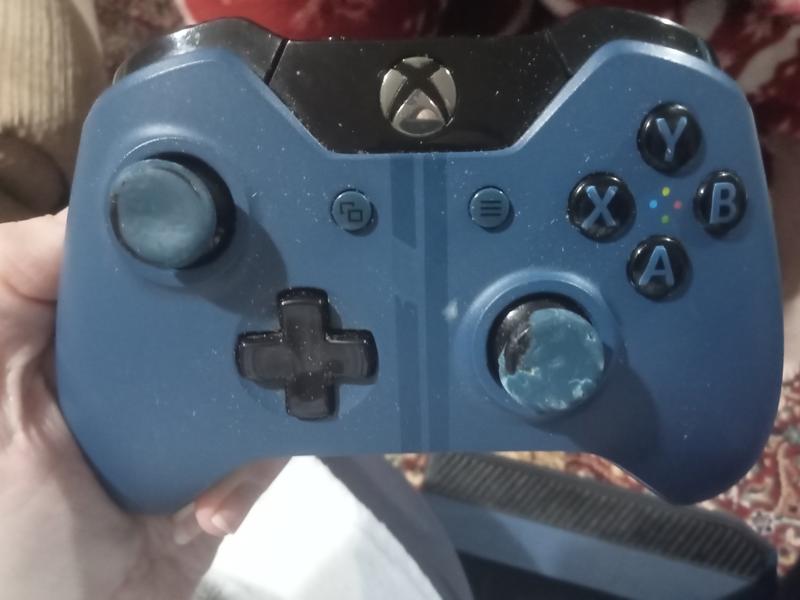 Xbox One Console, 1TB, Forza Blue Ltd. Ed. (No Game), Discounted CeX