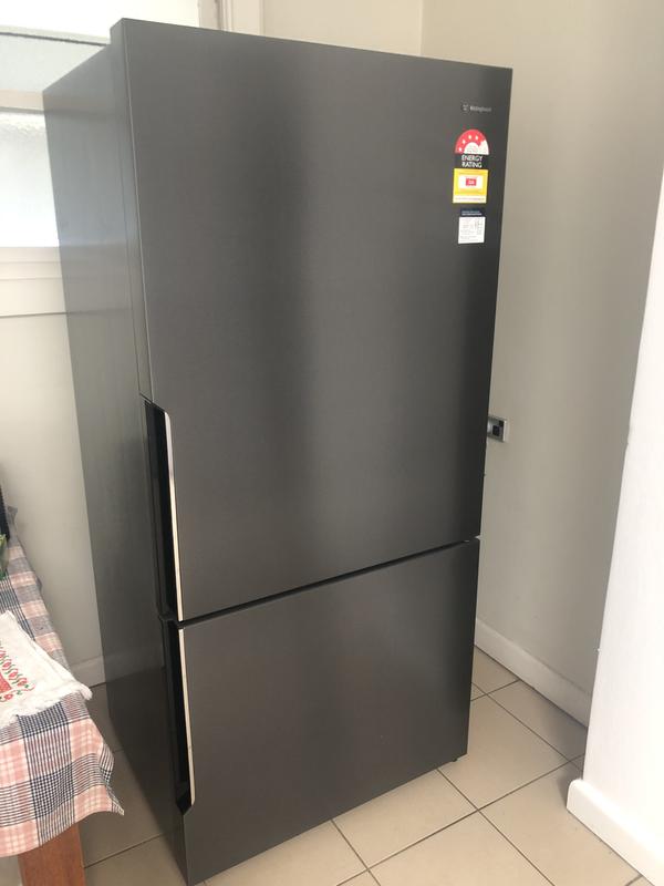 496l Bottom Freezer Refrigerator Wbe5300bc