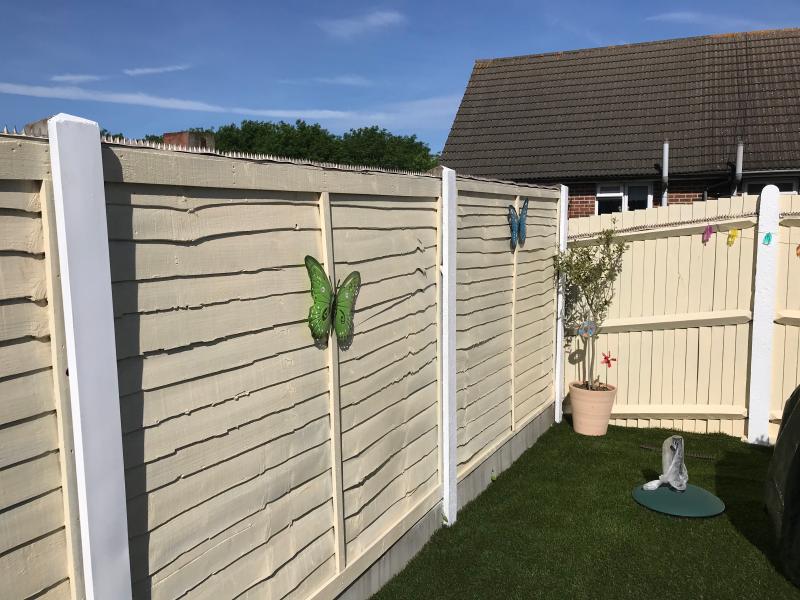 Wilko Garden Fence Paint Fasci Garden