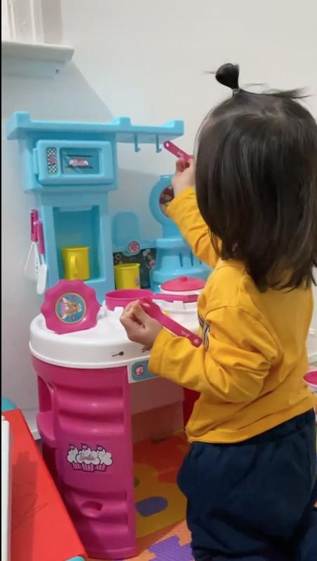 barbie mega kitchen