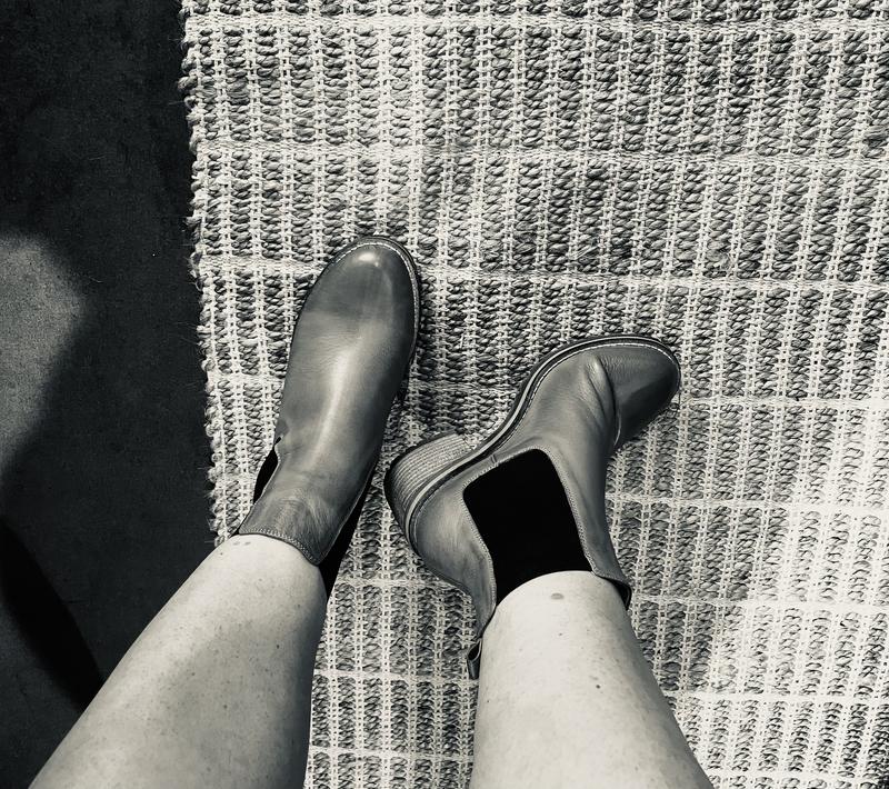 Mollini biscotti boots hotsell