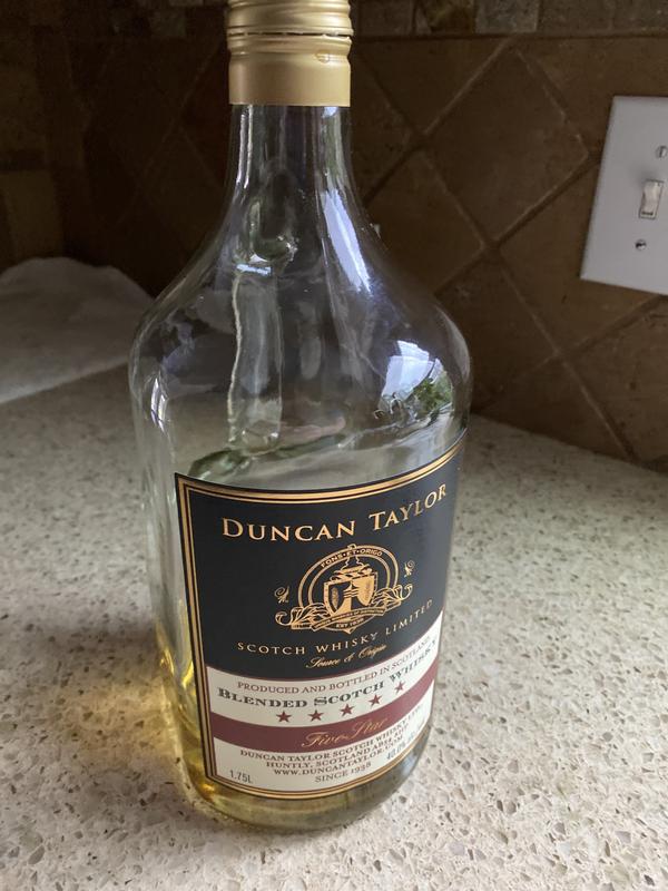 Duncan Taylor Five Star Blended Scotch Whisky | Total Wine & More
