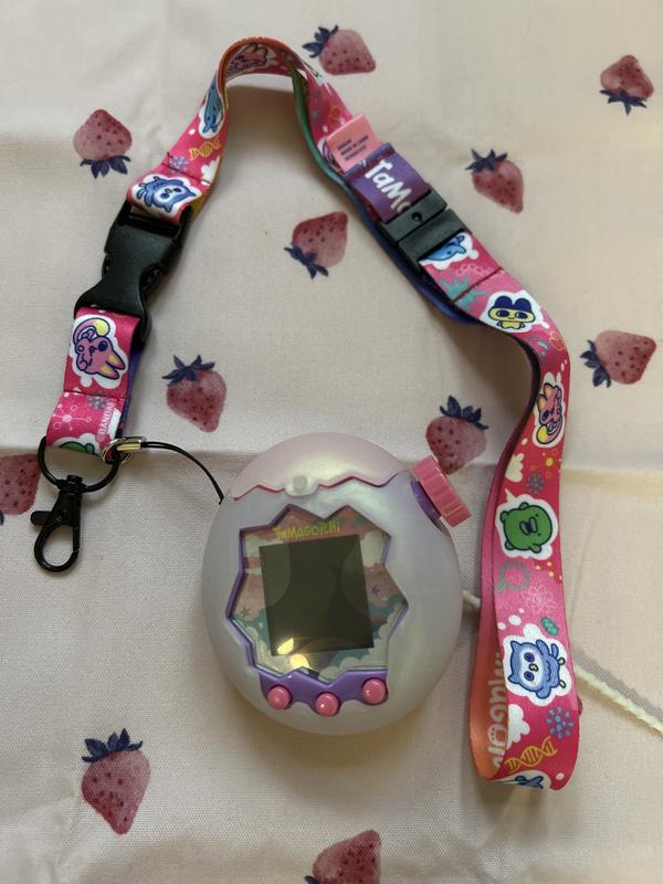 Tamagotchi たまごっち ネックストラップ Pink 6歳 7歳 8歳 | おもちゃ