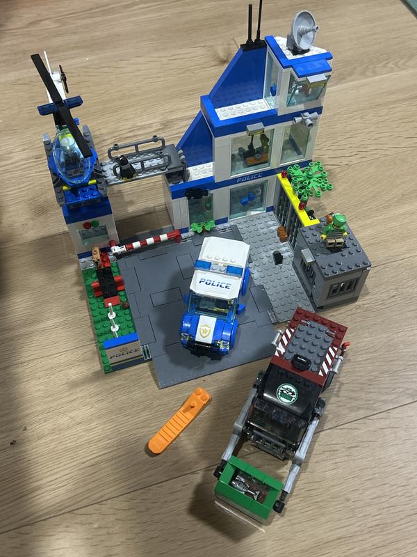 オンライン限定価格】レゴ LEGO シティ ポリスステーション 60316