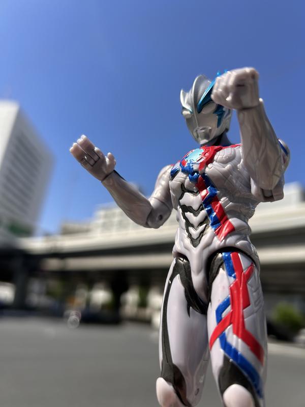 ウルトラアクションフィギュア ウルトラマンブレーザー | トイザらス