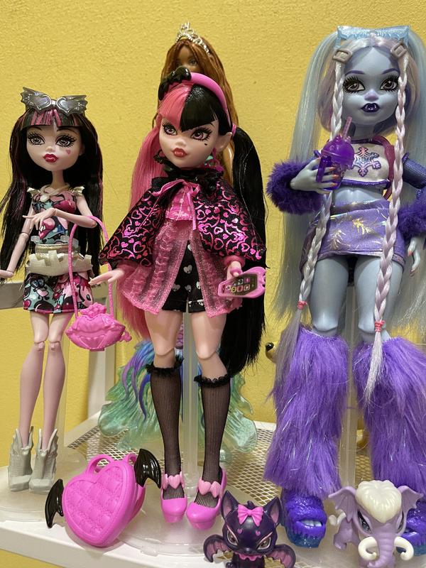 Monster High Draculaura Doll HHK51