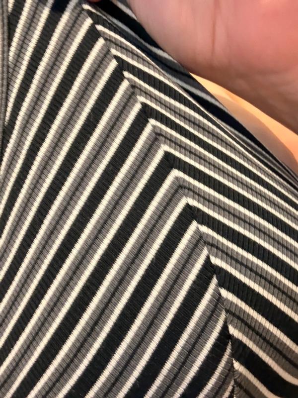 Review Thumbnail Image 0 381840195