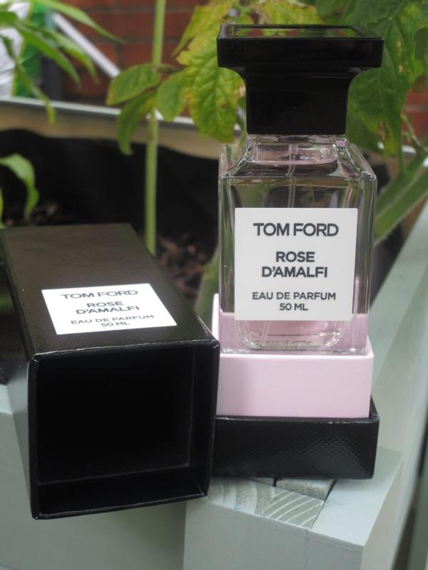 Rose D'Amalfi Eau De Parfum Fragrance - TOM FORD