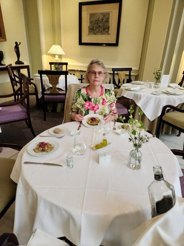 Review Thumbnail Image 0 281149970