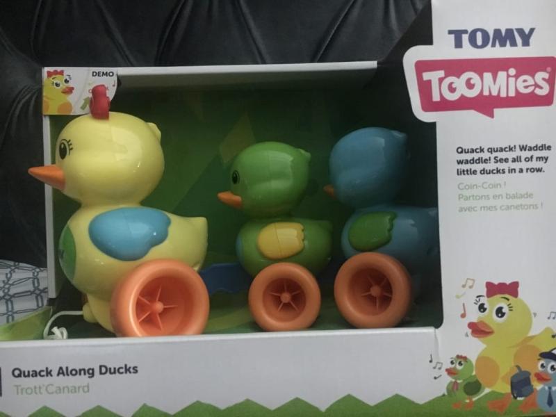 Tomy duck best sale pull toy