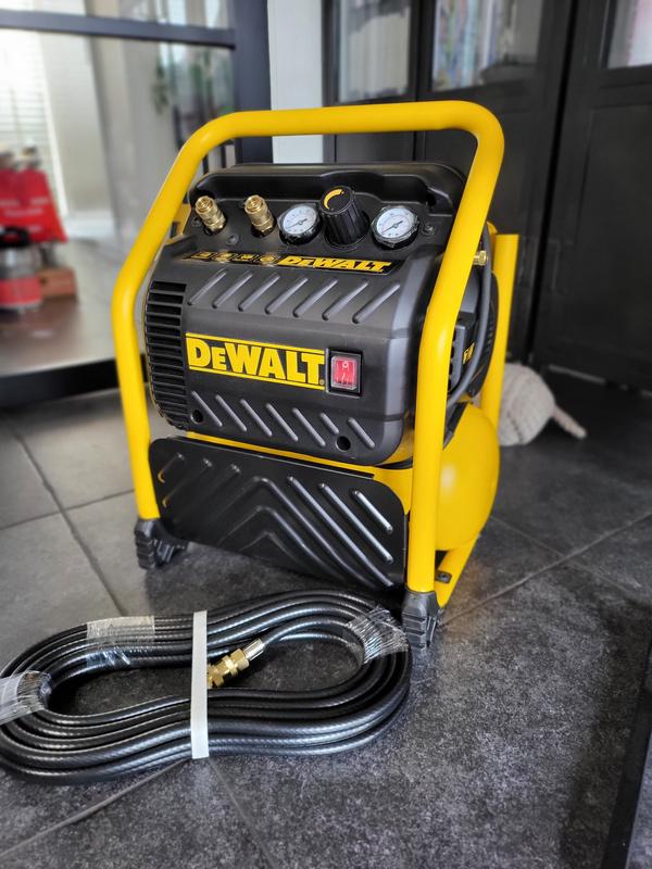 Avis & Évaluations Compresseur électrique DEWALT DPC10QTC-QS en