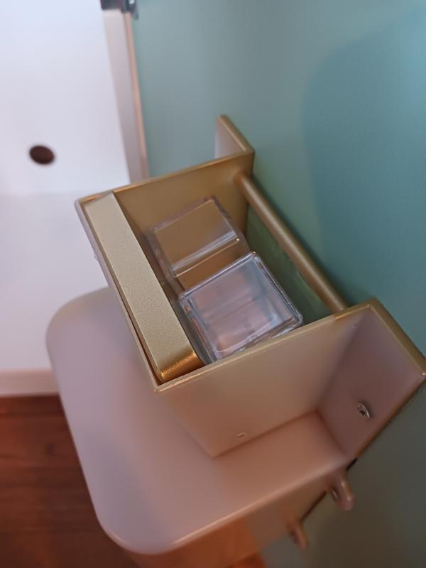 Review Thumbnail Image 3 220403612