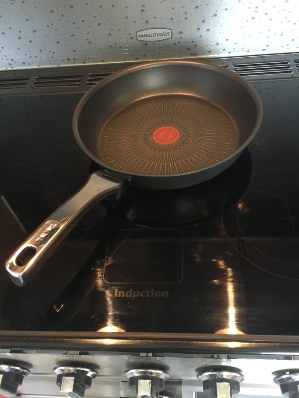 Tefal Ultimate On G26006 Padella Antiaderente Per Induzione – Titanio Rinforzato, Segnale Termico, Fabbricata In Francia