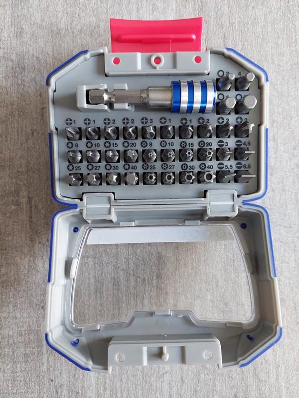 Ouvrir la fenêtre modale de l'avis 1 sur 4