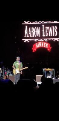 Aaron lewis turning stone casino tickets