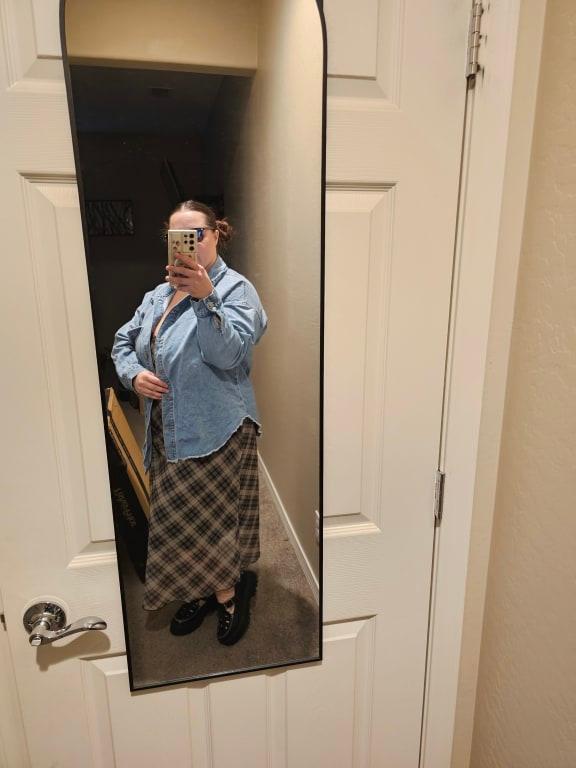 Review Thumbnail Image 0 378913468