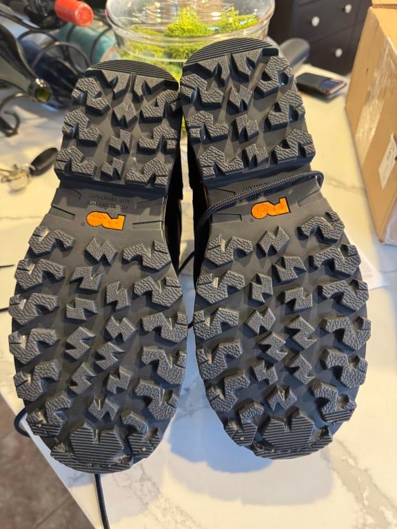 Do they look worn? There brand new!