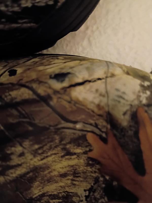 Visible crack that lets in water