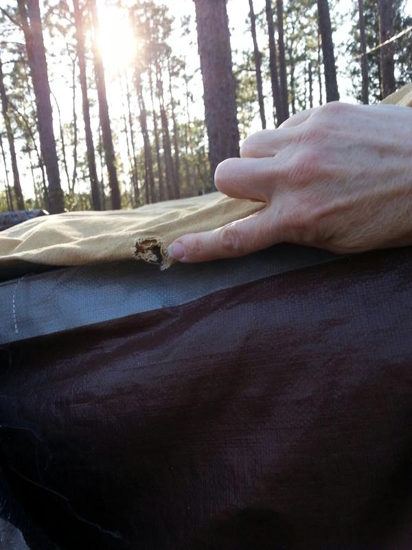 Placement of grommet on edge of tarp