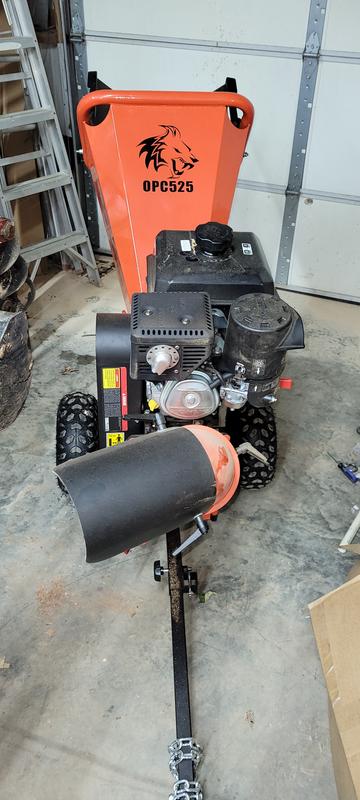 Directional discharge chute