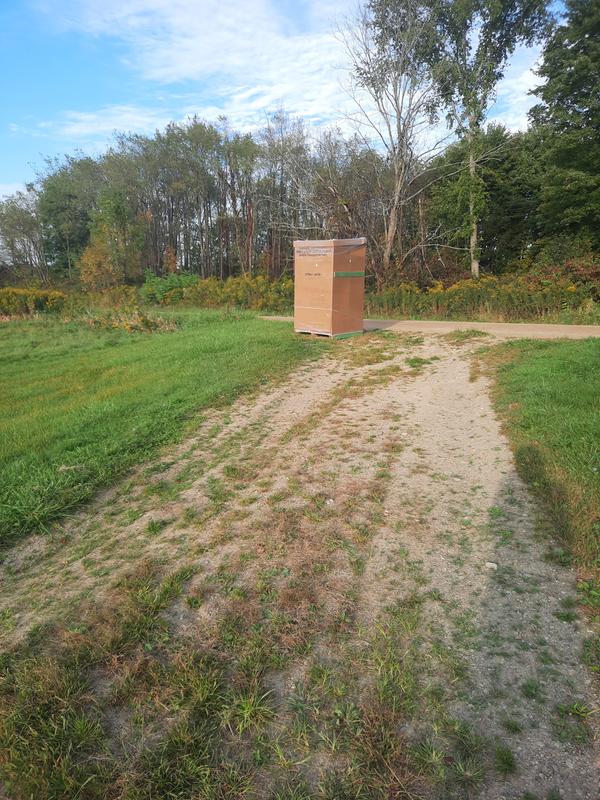 Dropped at road by XPO trucking company damaged