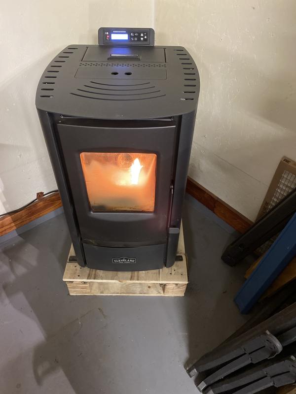 Pellet stove running