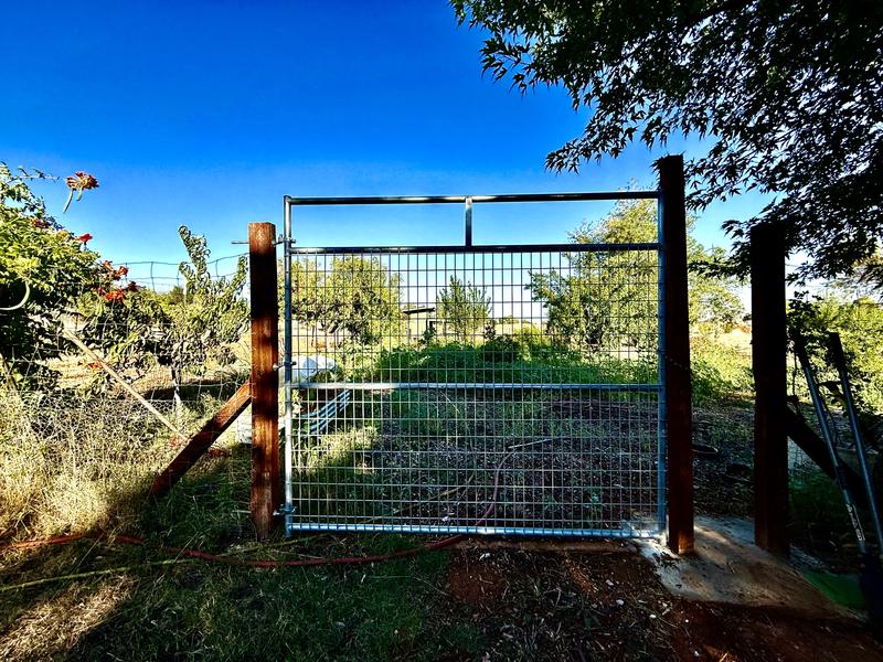 8’x8’ garden deer gate.