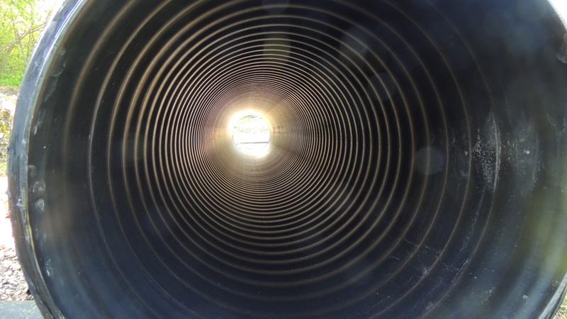 The culvert has arrived, ready to get to work! One man can do it!