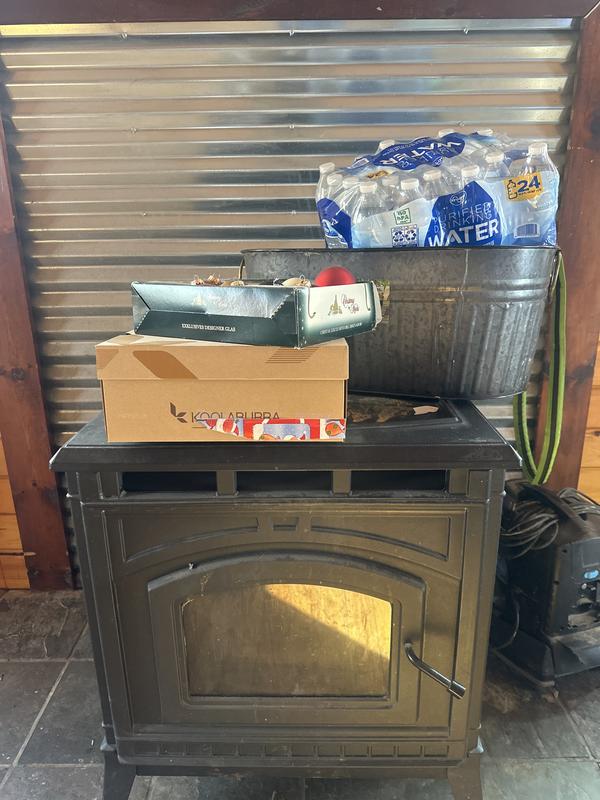 Secondary table to hold junk