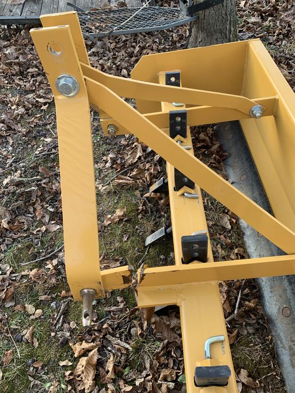 This Is A VERY Poor Manufactured Product! I think tractor supply Needs to find a different brand to carry if they are truly a Tractor Supply store.