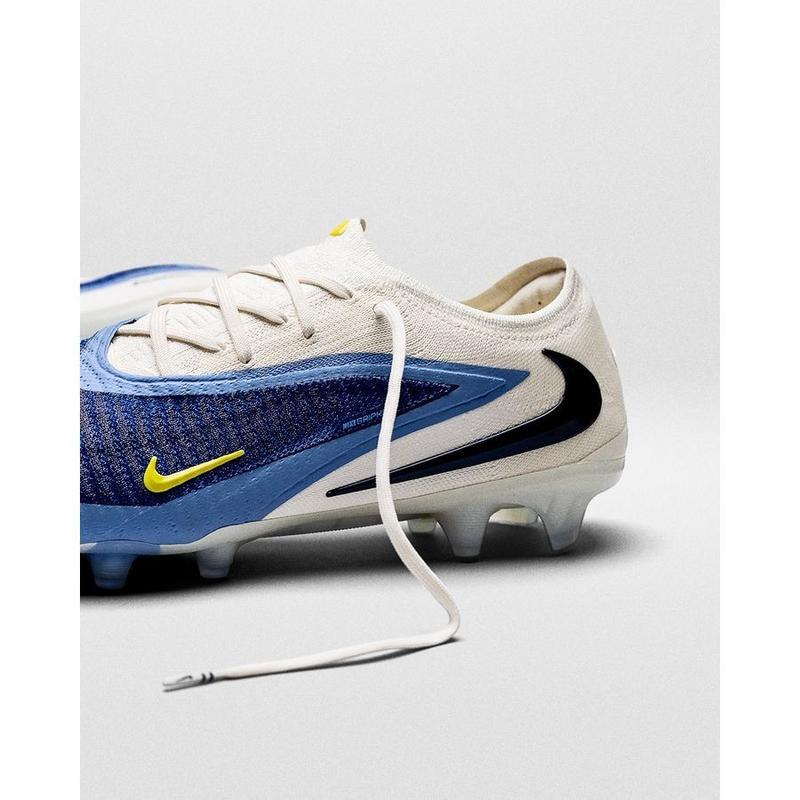 Nike Phantom 6 Low Elite Artificial-Grass Soccer Cleats