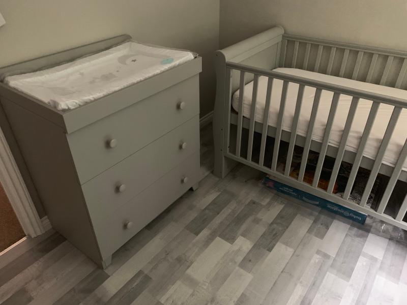 little acorns sleigh cot bed with drawer