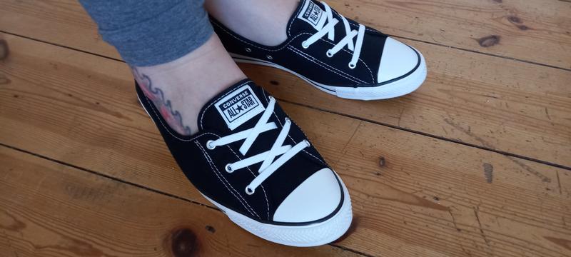 Black deals converse review